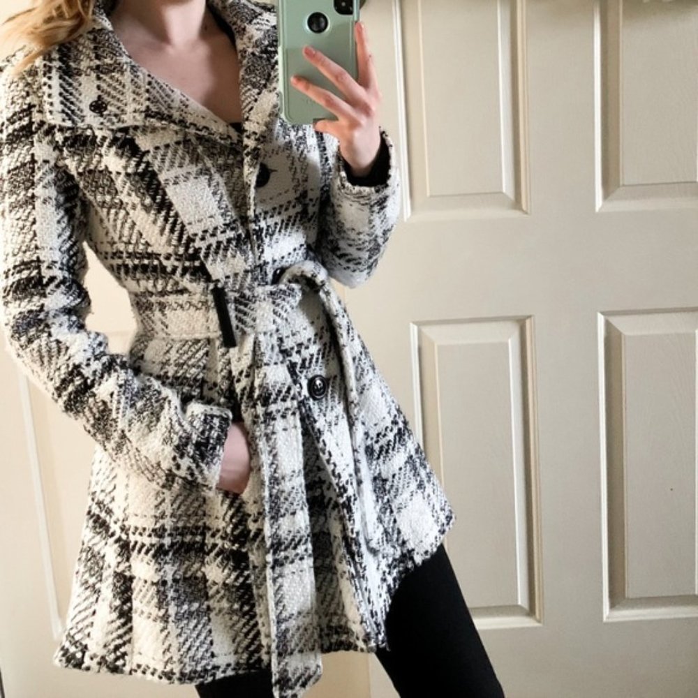 Iz Byer Black & White Women’s Winter Peacoat, Size: S